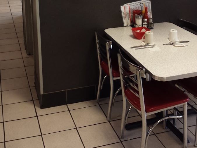Louie's Grill interior